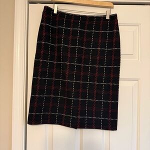 Ann Taylor Women’s Red Black Plaid Pencil Skirt L